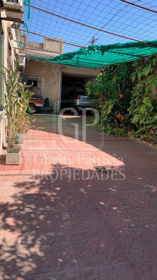 - CASA ANTIGUA REMODELADA EN VENTA-