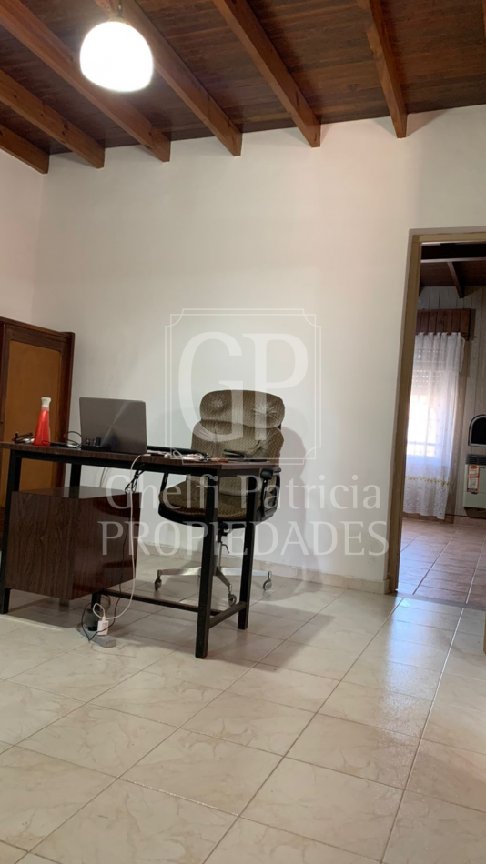 - CASA ANTIGUA REMODELADA EN VENTA-