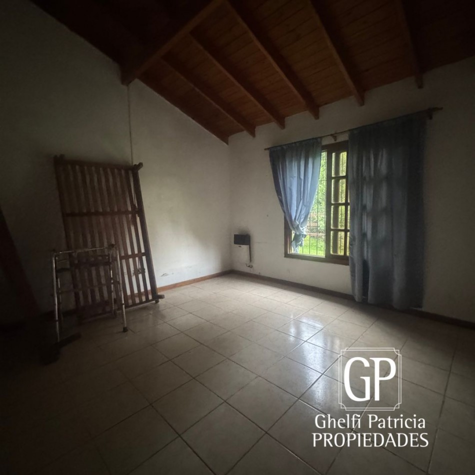 VENTA/ CASA CON GALPON.