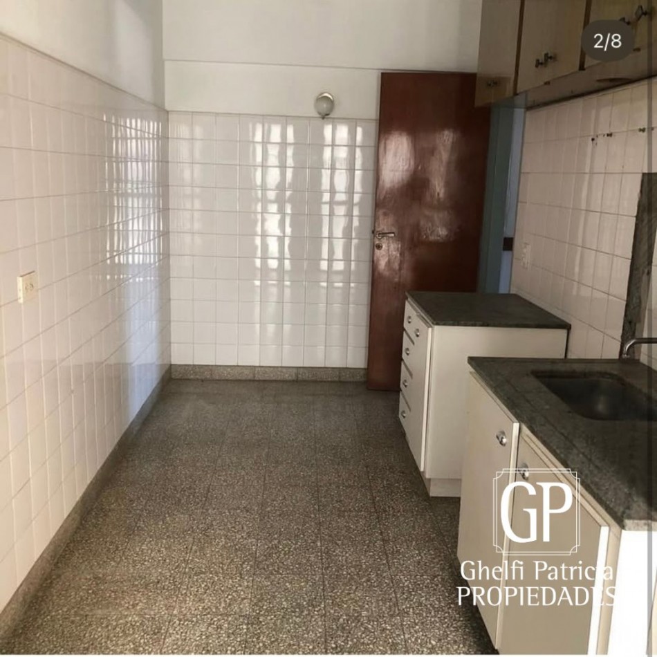 DEPARTAMENTO CENTRICO EN VENTA.